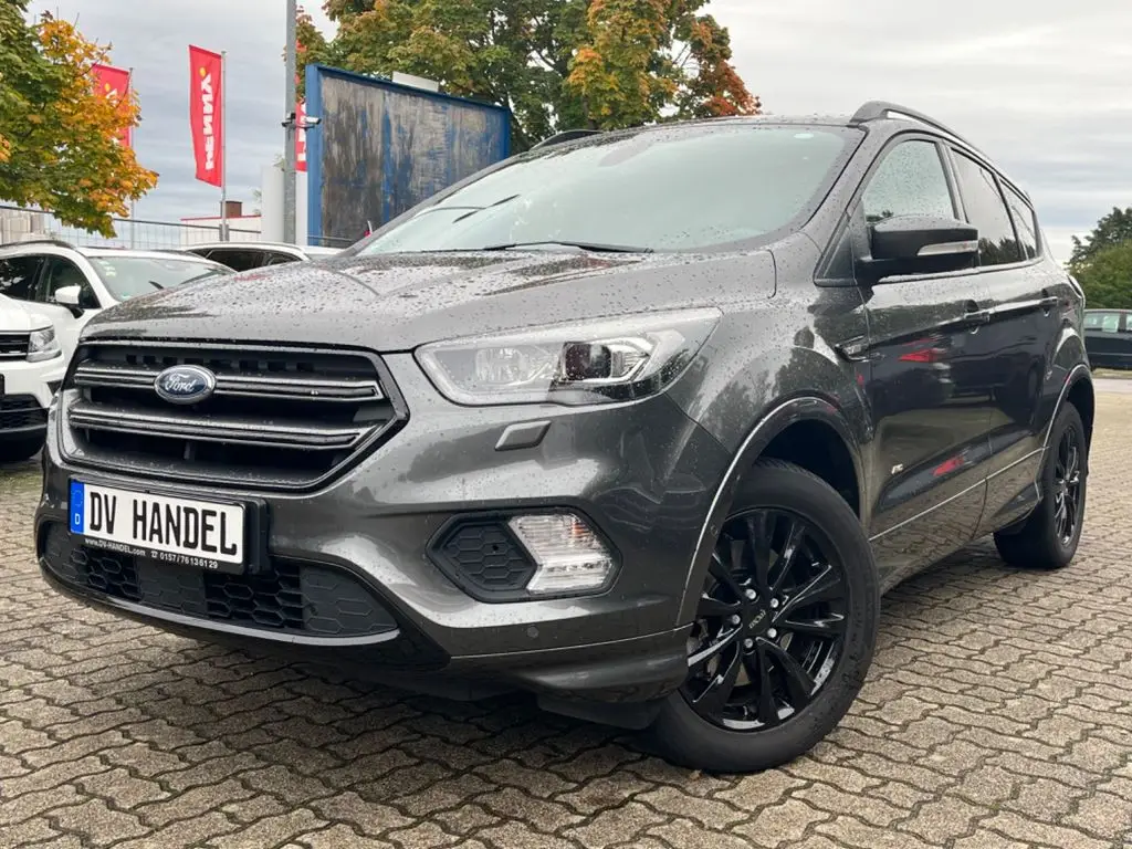 Photo 1 : Ford Kuga 2018 Petrol