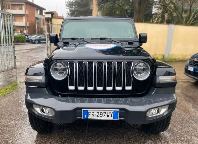 Photo 1 : Jeep Wrangler 2019 Diesel