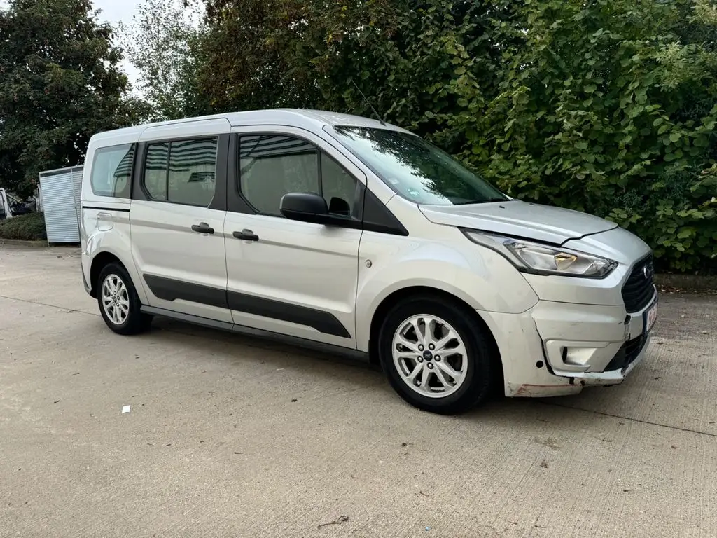 Photo 1 : Ford Grand Tourneo 2020 Diesel