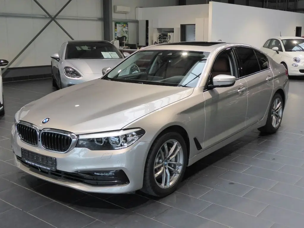 Photo 1 : Bmw Serie 5 2019 Petrol