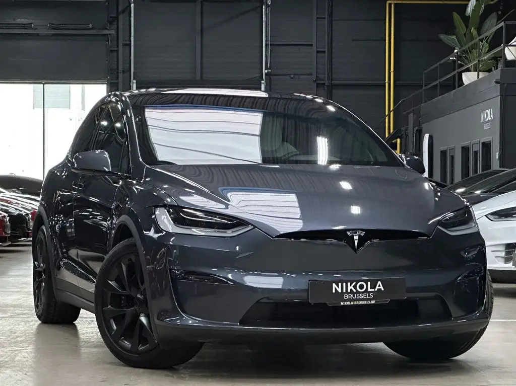 Photo 1 : Tesla Model X 2023 Non renseigné