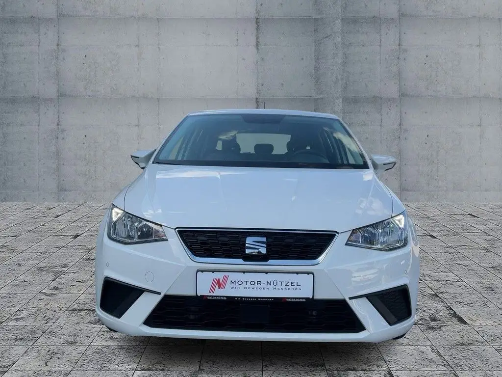 Photo 1 : Seat Ibiza 2019 Essence