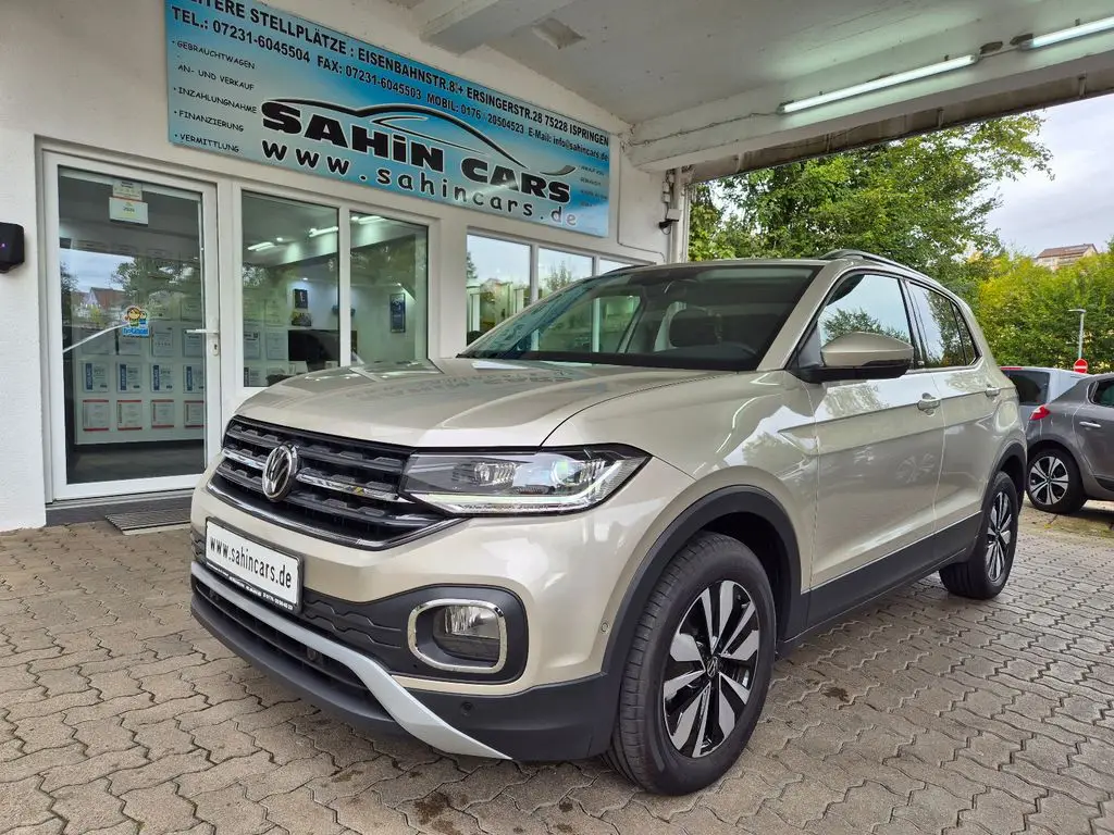 Photo 1 : Volkswagen T-cross 2024 Essence