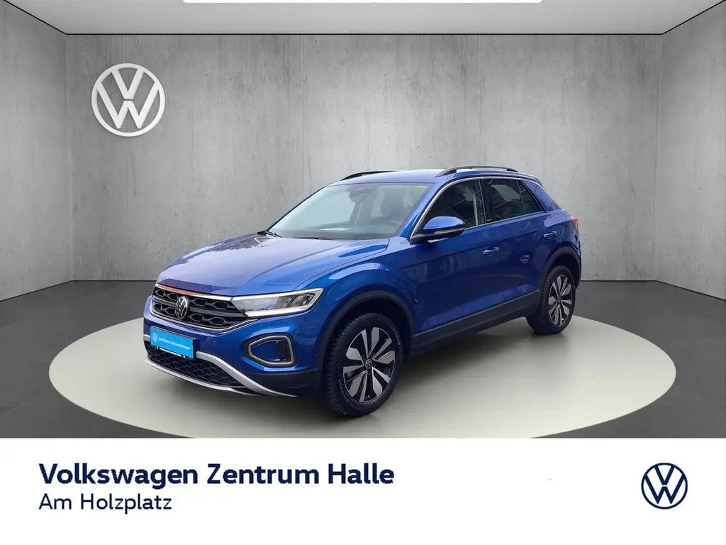 Photo 1 : Volkswagen T-roc 2023 Essence