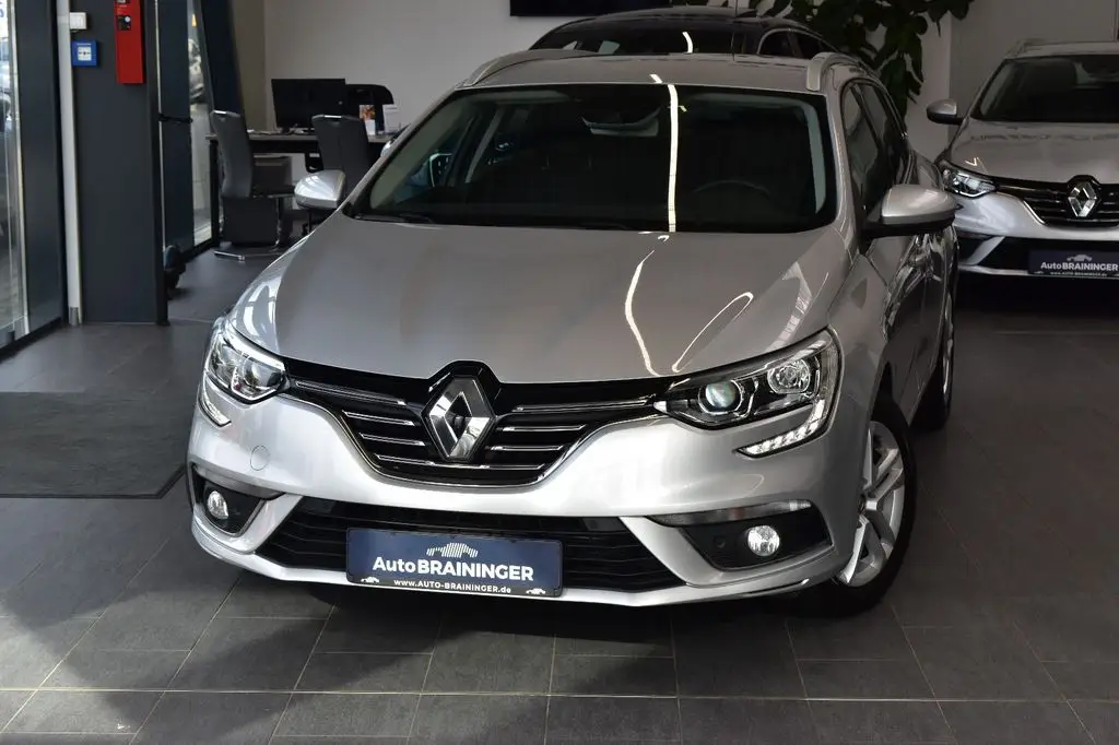 Photo 1 : Renault Megane 2018 Diesel