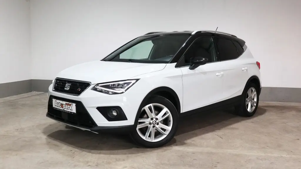 Photo 1 : Seat Arona 2020 Essence