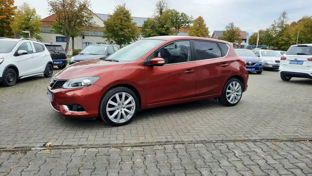 Photo 1 : Nissan Pulsar 2016 Petrol