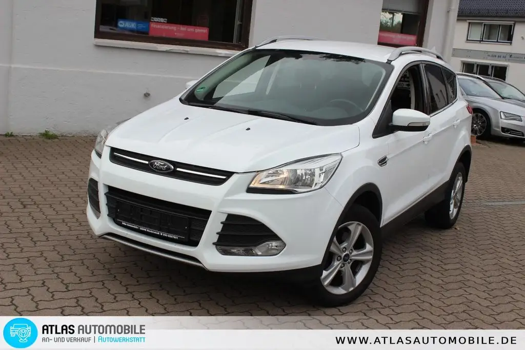 Photo 1 : Ford Kuga 2015 Petrol