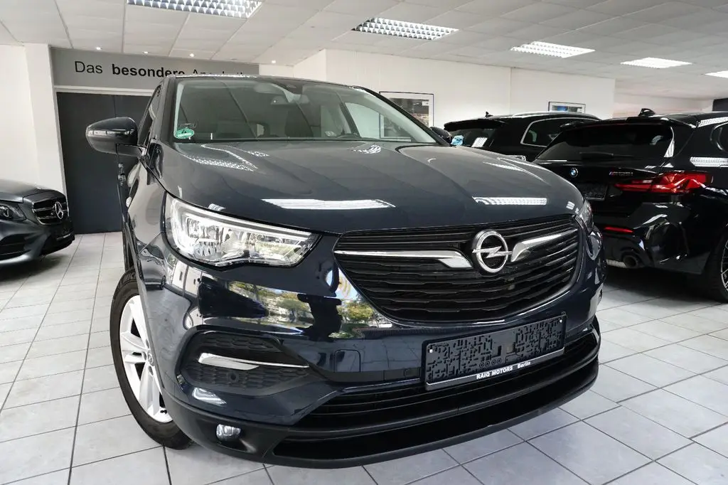 Photo 1 : Opel Grandland 2018 Petrol