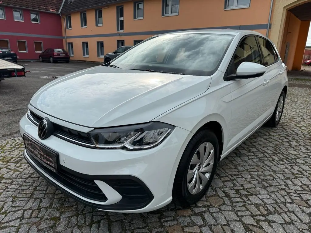 Photo 1 : Volkswagen Polo 2023 Petrol