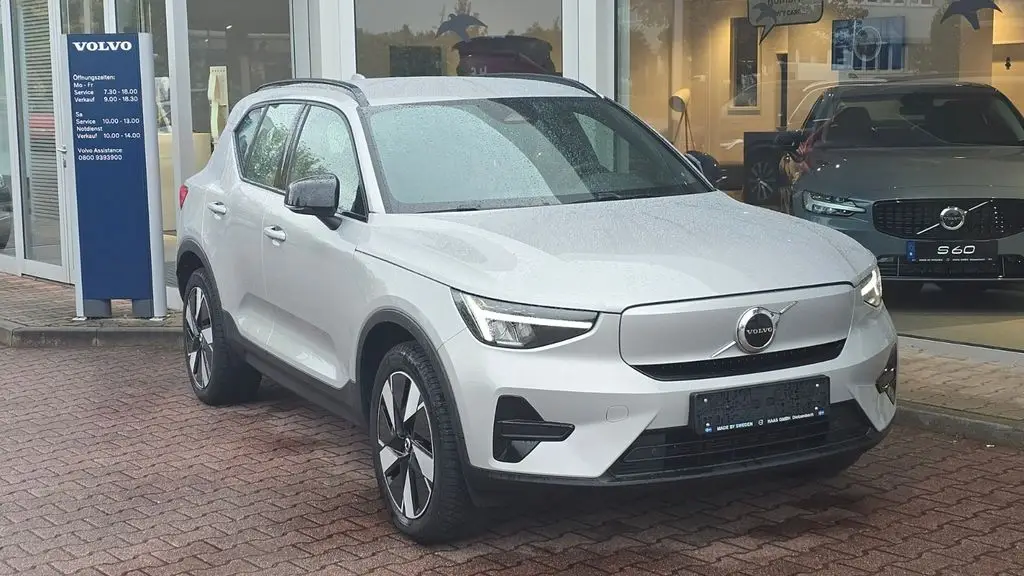 Photo 1 : Volvo Xc40 2024 Non renseigné