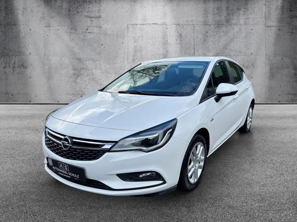 Photo 1 : Opel Astra 2017 Diesel