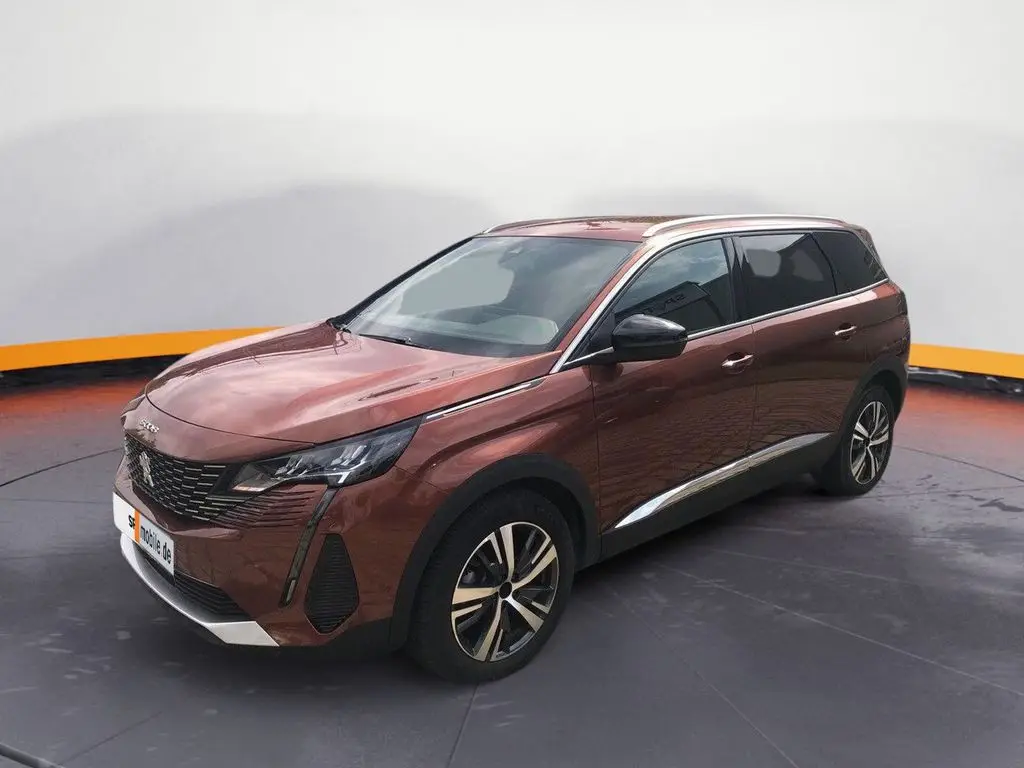 Photo 1 : Peugeot 5008 2023 Diesel