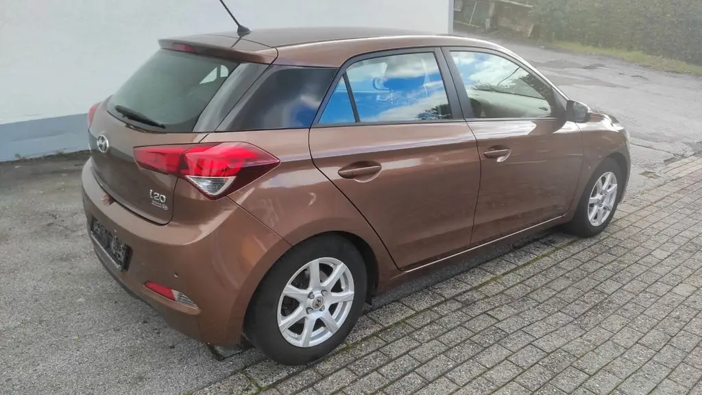 Photo 1 : Hyundai I20 2016 Essence