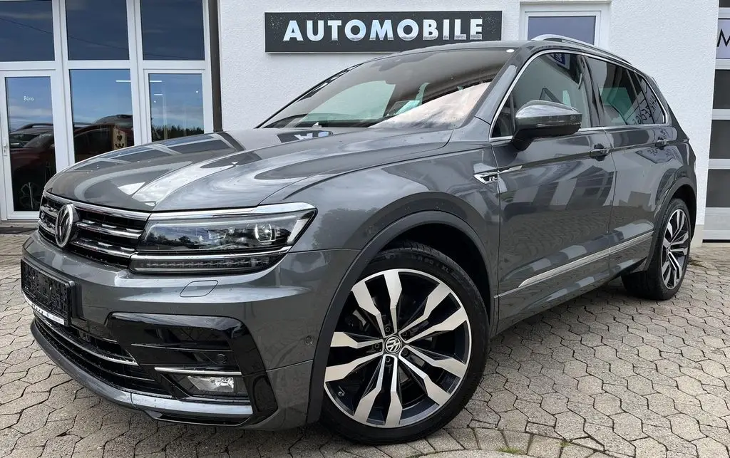 Photo 1 : Volkswagen Tiguan 2020 Petrol