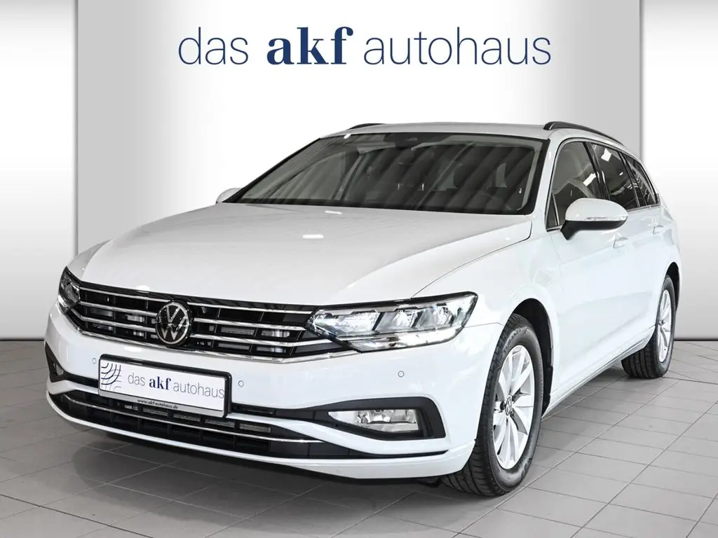 Photo 1 : Volkswagen Passat 2023 Diesel