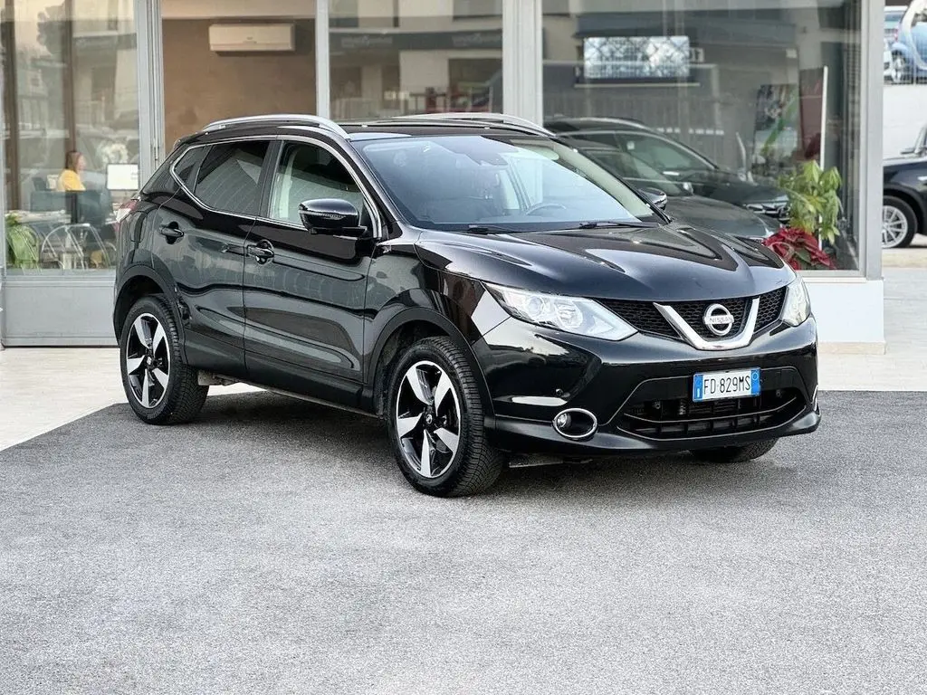 Photo 1 : Nissan Qashqai 2016 Diesel