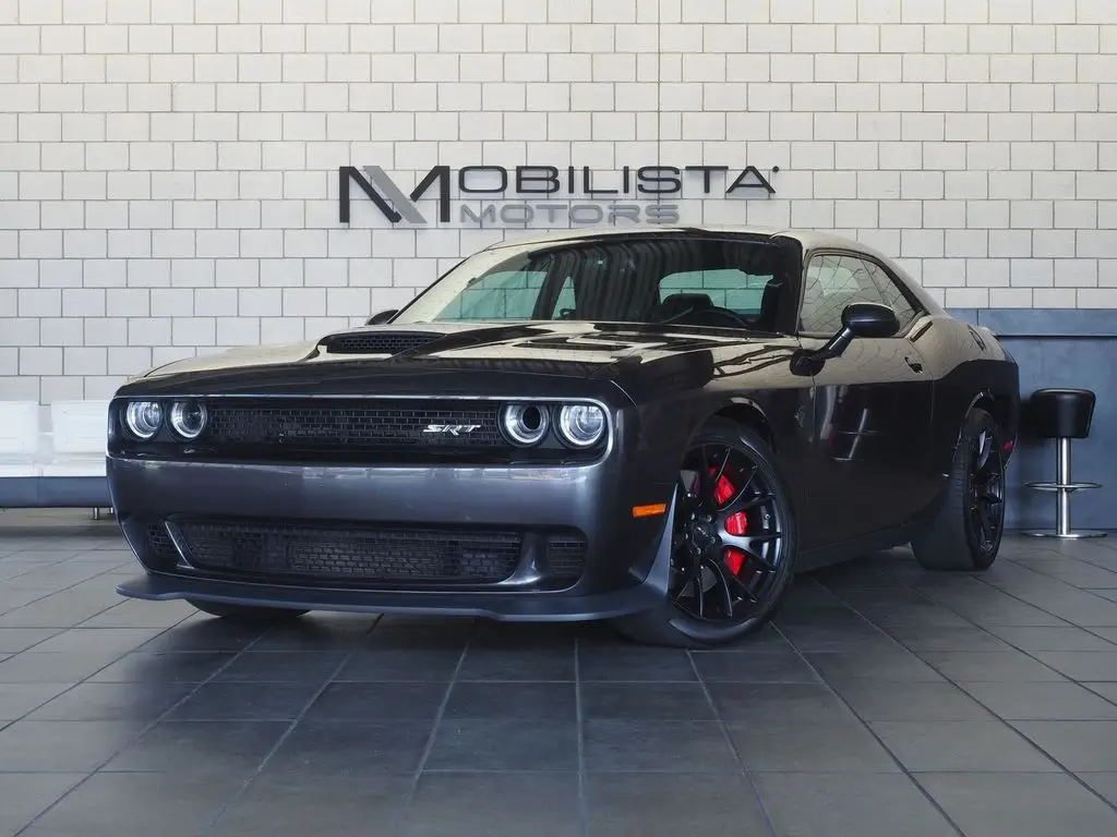 Photo 1 : Dodge Challenger 2018 Petrol