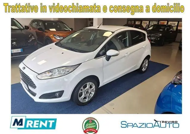 Photo 1 : Ford Fiesta 2015 Essence