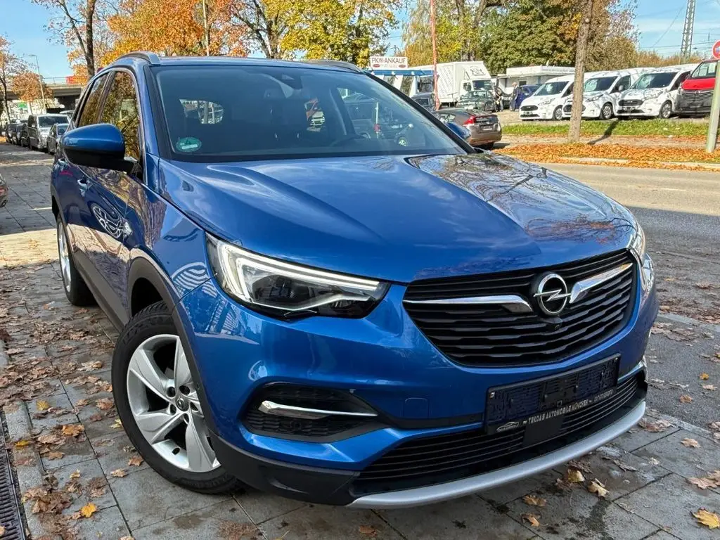 Photo 1 : Opel Grandland 2019 Essence