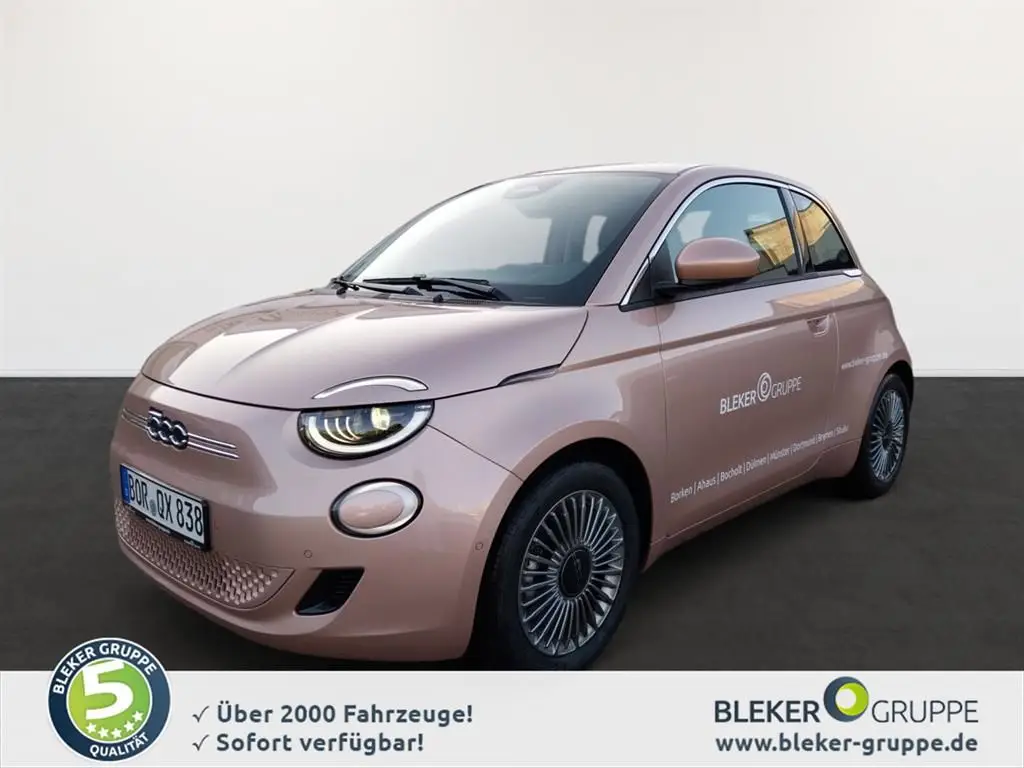 Photo 1 : Fiat 500 2024 Non renseigné