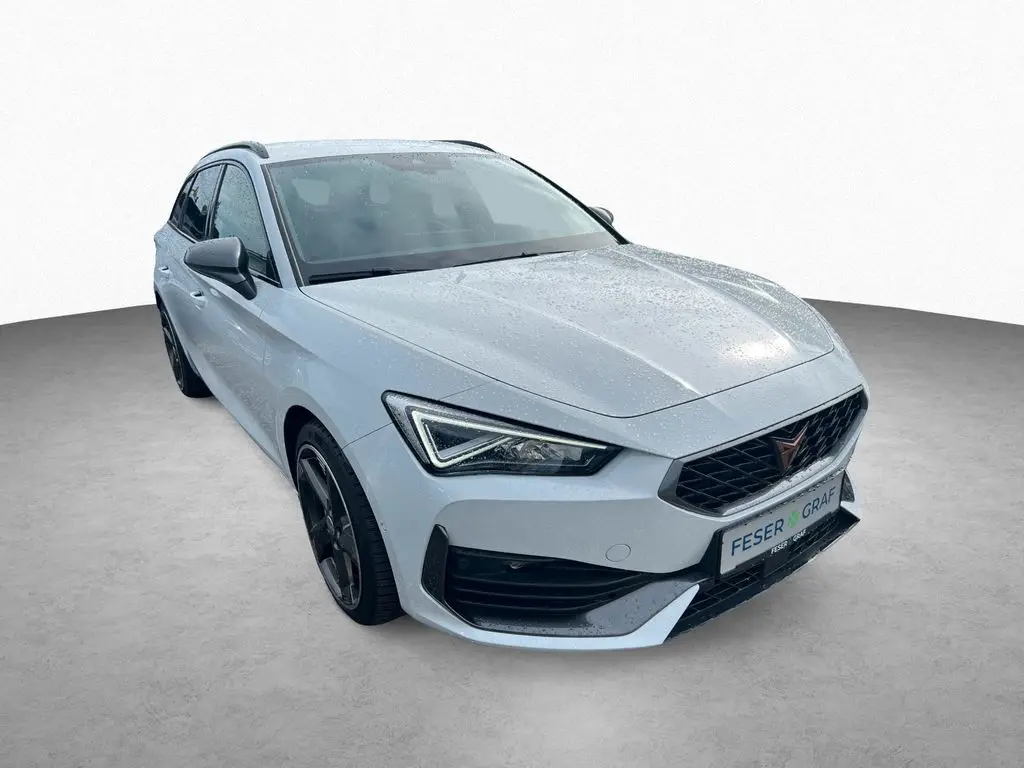 Photo 1 : Cupra Leon 2023 Petrol