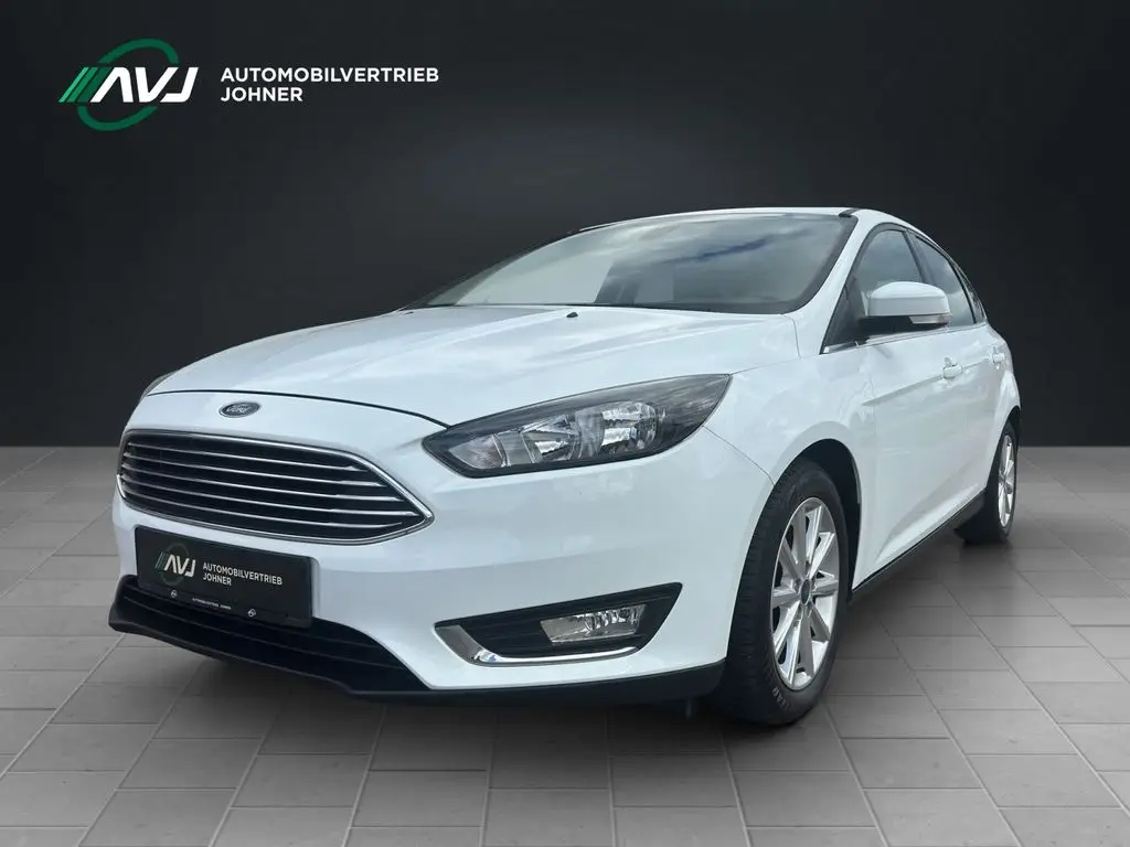 Photo 1 : Ford Focus 2016 Essence