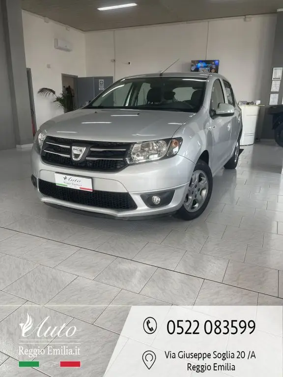 Photo 1 : Dacia Sandero 2016 Essence