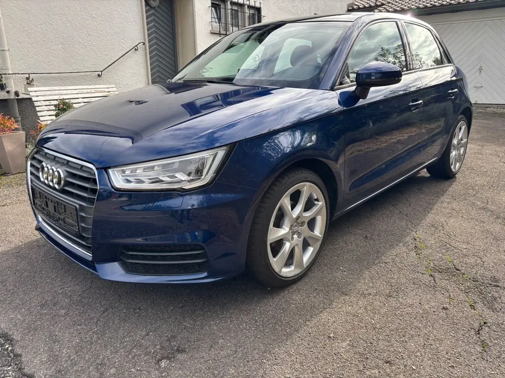 Photo 1 : Audi A1 2018 Essence