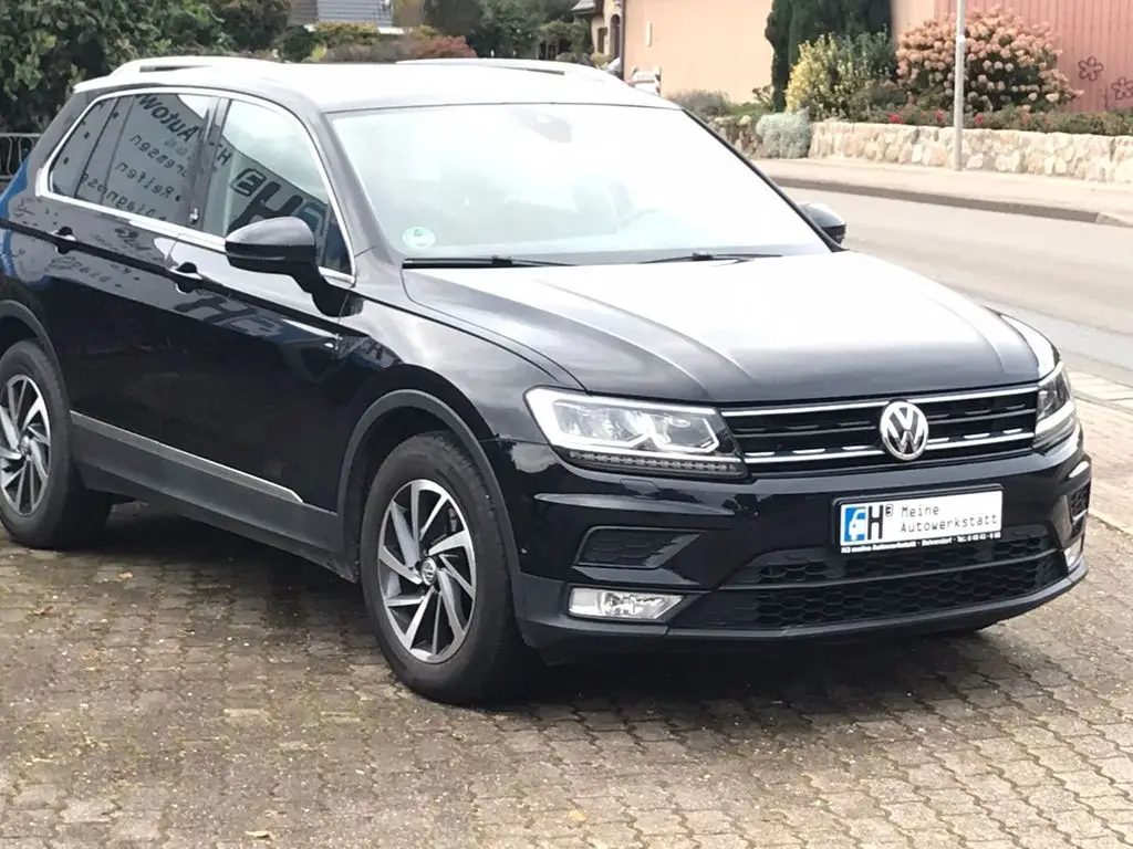 Photo 1 : Volkswagen Tiguan 2018 Diesel