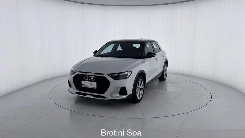 Photo 1 : Audi A1 2019 Petrol