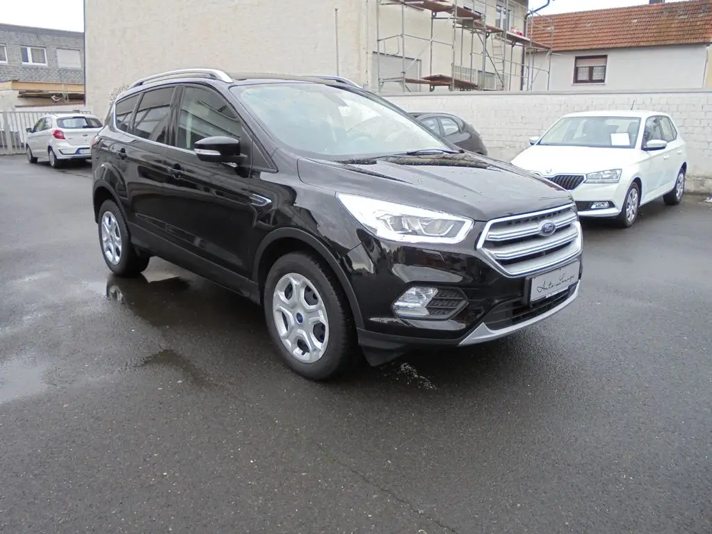 Photo 1 : Ford Kuga 2018 Petrol