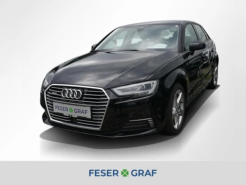 Photo 1 : Audi A3 2020 Hybrid