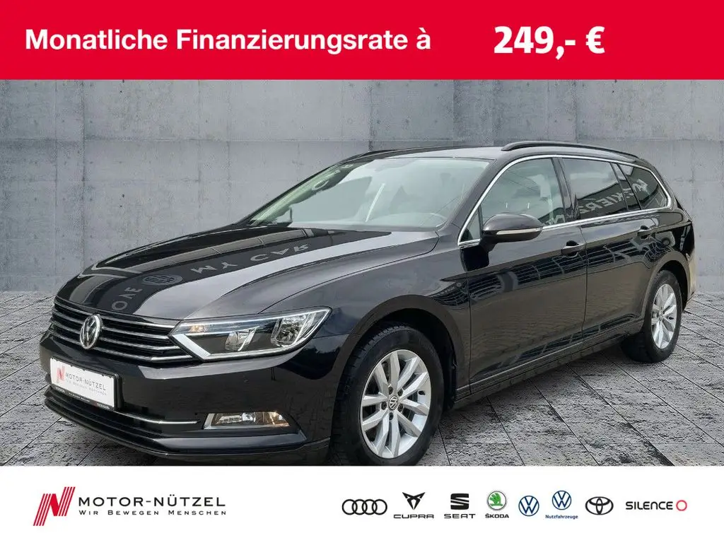 Photo 1 : Volkswagen Passat 2019 Petrol