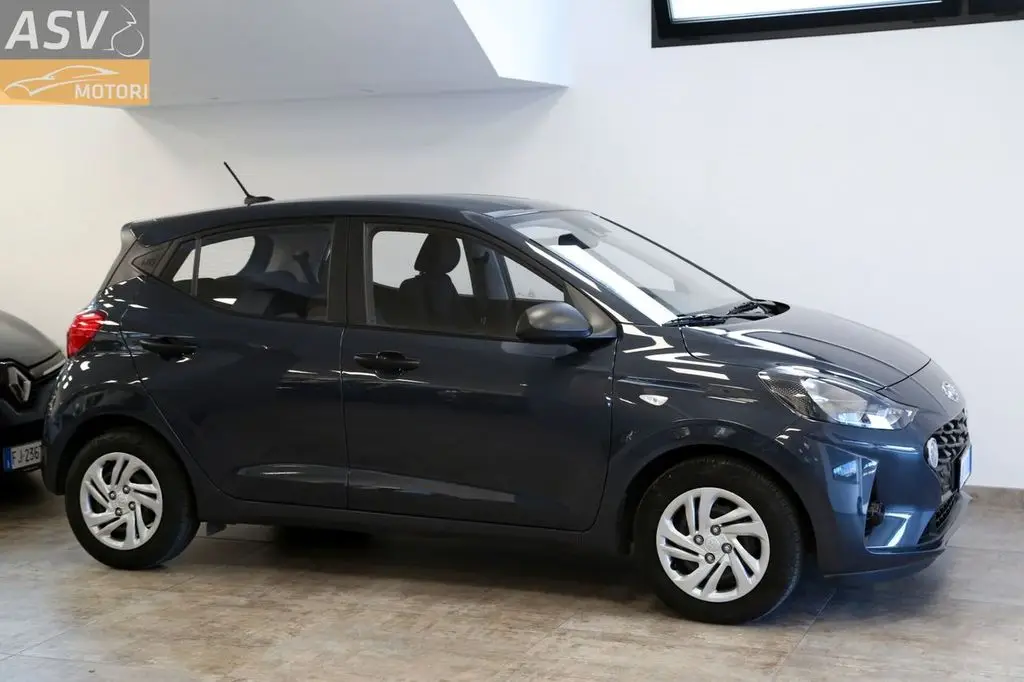 Photo 1 : Hyundai I10 2023 Petrol