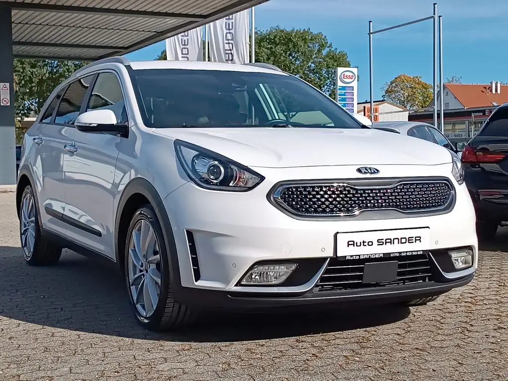 Photo 1 : Kia Niro 2016 Hybride