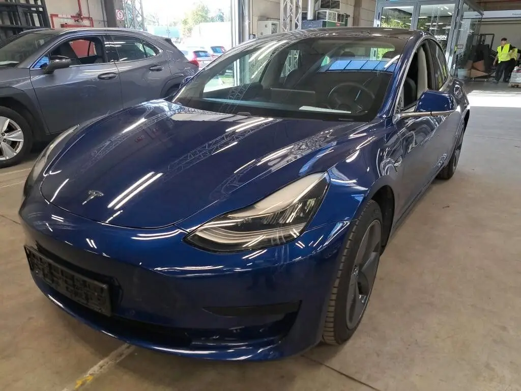 Photo 1 : Tesla Model 3 2019 Non renseigné