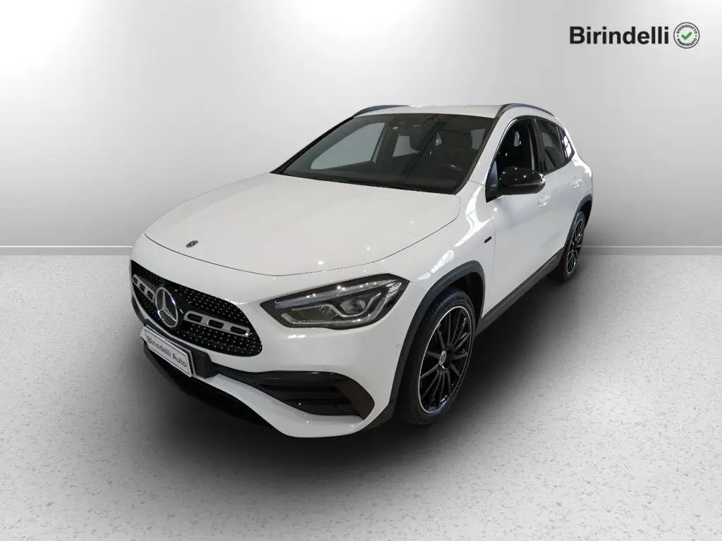 Photo 1 : Mercedes-benz Classe Gla 2021 Hybrid