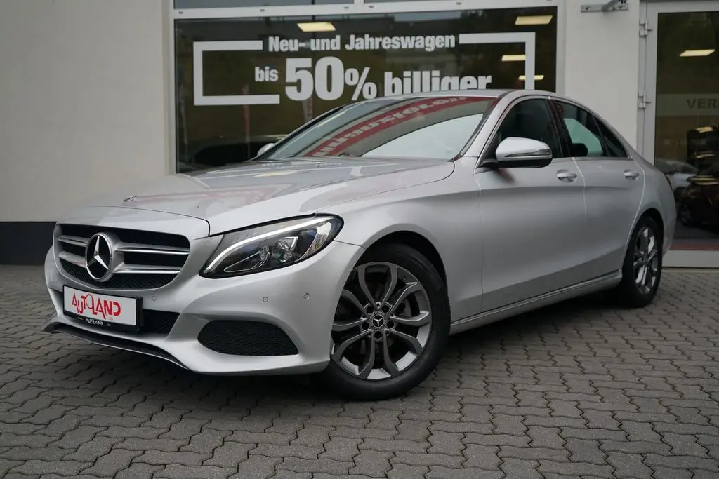 Photo 1 : Mercedes-benz Classe C 2018 Petrol