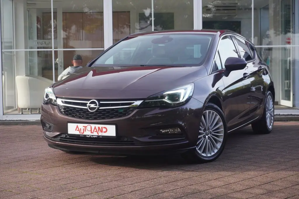 Photo 1 : Opel Astra 2016 Essence