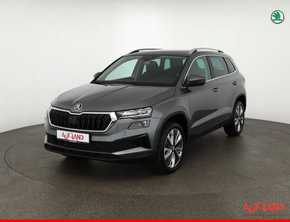 Photo 1 : Skoda Karoq 2024 Essence