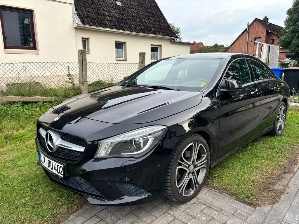 Photo 1 : Mercedes-benz Classe Cla 2015 Petrol