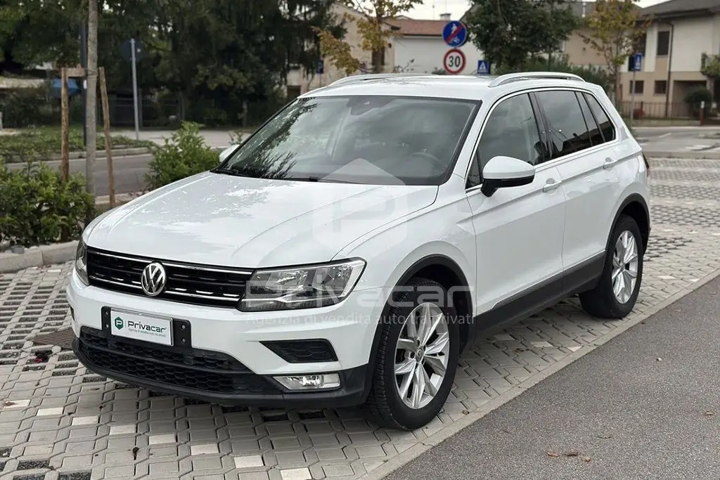 Photo 1 : Volkswagen Tiguan 2016 Diesel