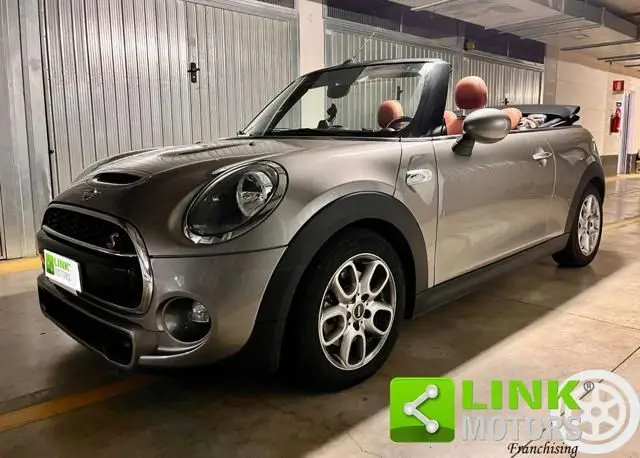 Photo 1 : Mini Cooper 2018 Essence