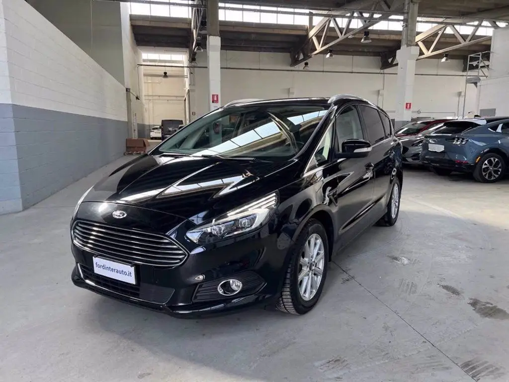 Photo 1 : Ford S-max 2017 Diesel