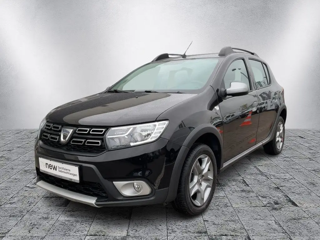 Photo 1 : Dacia Sandero 2020 Petrol