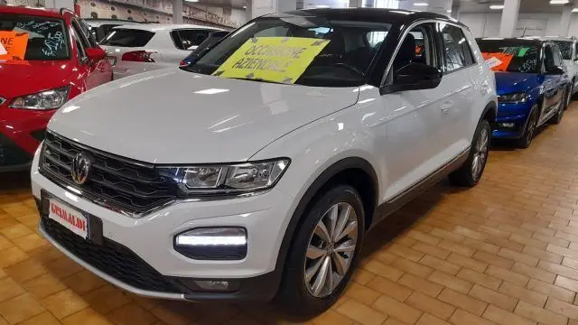 Photo 1 : Volkswagen T-roc 2019 Petrol