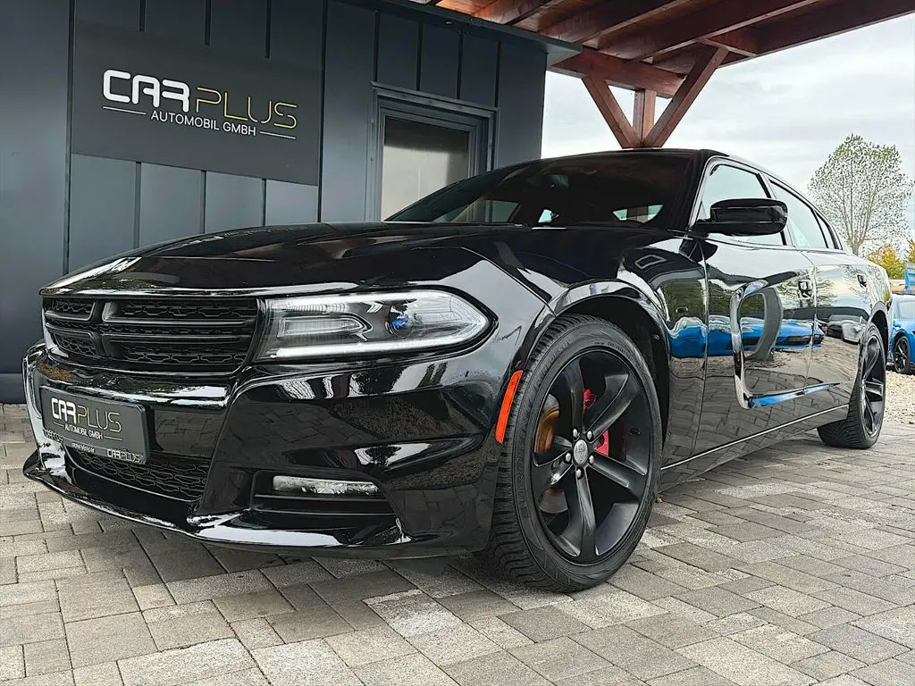 Photo 1 : Dodge Charger 2017 GPL