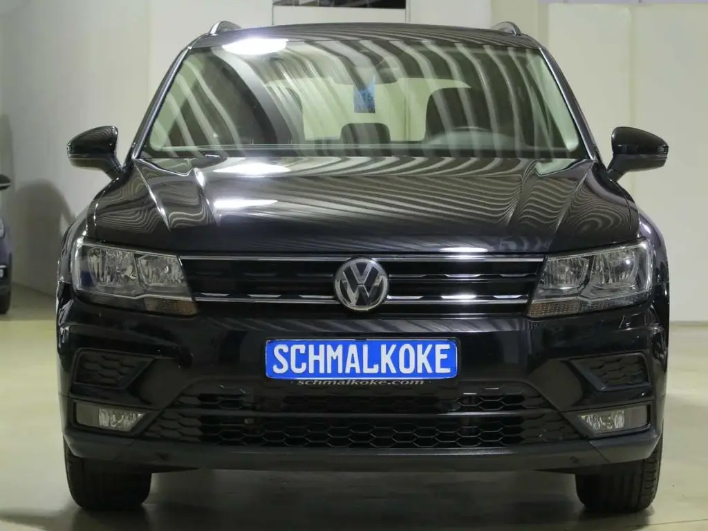 Photo 1 : Volkswagen Tiguan 2019 Essence