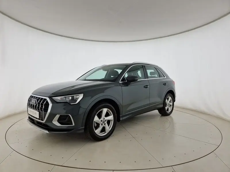 Photo 1 : Audi Q3 2021 Others